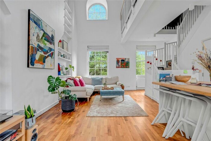 2 Bedroom Apartment To Rent In Chart Street, Shoreditch, London, N1