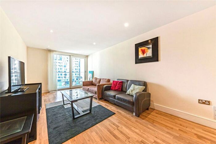 3 Bedroom Flat To Rent In Indescon Square, London, E14