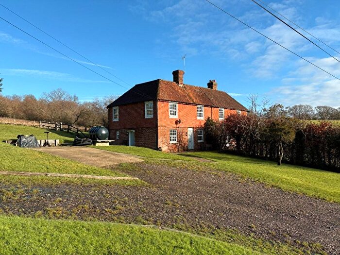 3 Bedroom Semi Detached House For Sale In The Dens, Wadhurst, East Sussex, TN5