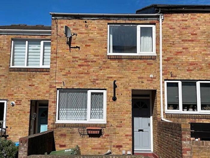 2 Bedroom Terraced House For Sale In Durham Rise, London, SE18