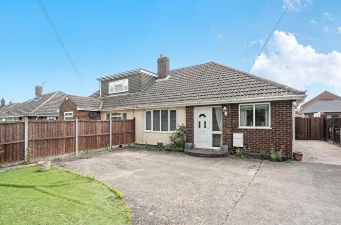 2 Bedroom Bungalow For Sale In Bedford Road, Houghton Conquest, MK45