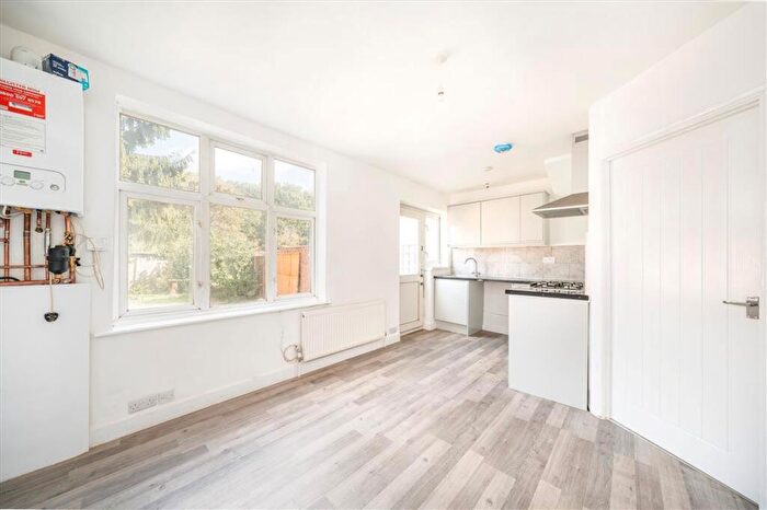 3 Bedroom Terraced House For Sale In Woodbrook Road, Abbey Wood, SE2