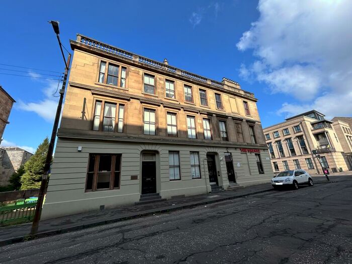 2 Bedroom Flat To Rent In Granville Street, Charing Cross, G3