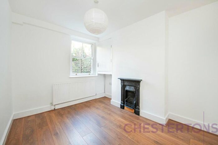 3 Bedroom Terraced House To Rent In Manchester Road, South Quay, E14