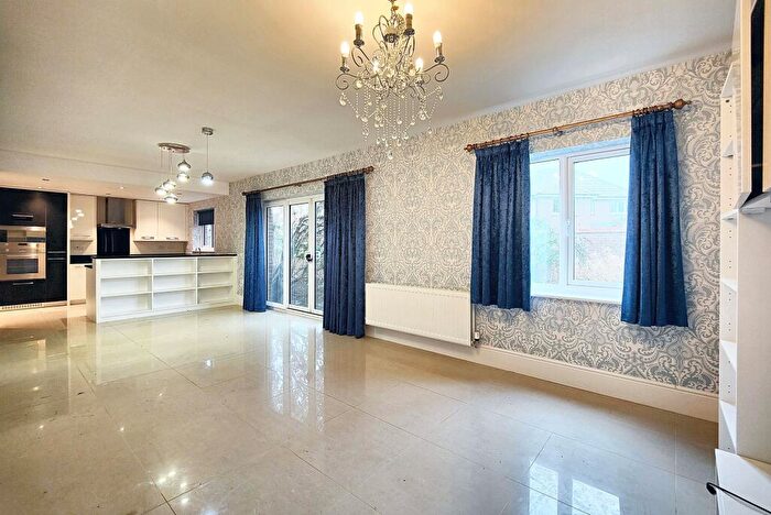 4 Bedroom Detached House For Sale In Nairn Road, Lancaster, LA1