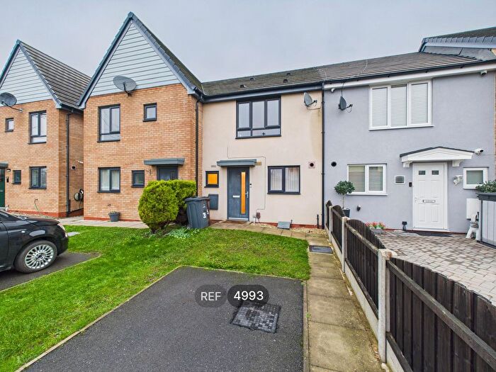 2 Bedroom Property To Rent In , Kirkstall Road, Barnsley, S71