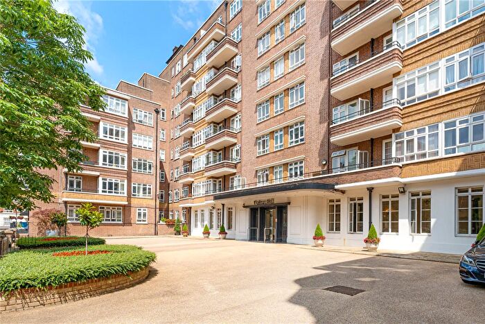 3 Bedroom Flat To Rent In Portsea Hall, Portsea Place, W2