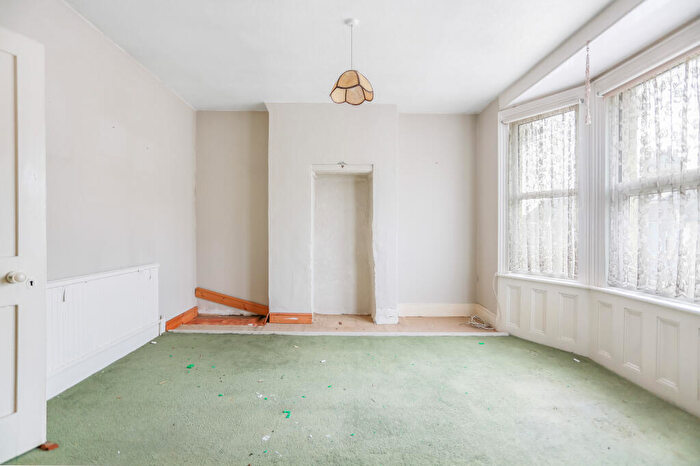 2 Bedroom Terraced House For Sale In Church Road, Portslade, Brighton, BN41