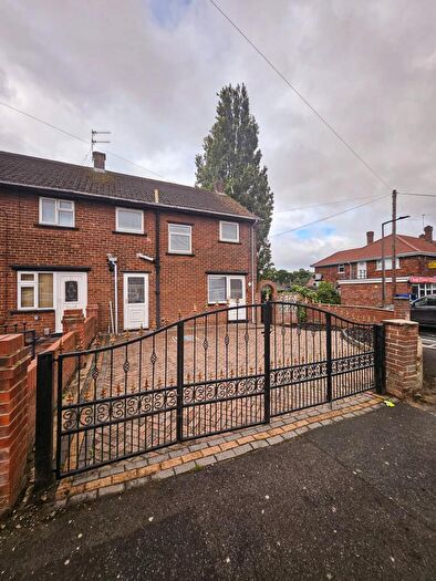 3 Bedroom Terraced House To Rent In Weston Road, Doncaster, DN4
