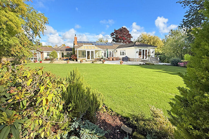 3 Bedroom Detached Bungalow For Sale In Fulwith Drive, Harrogate, HG2