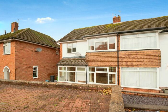 3 Bedroom Semi-Detached House To Rent In Everard Way, Cyncoed, Cardiff, CF23