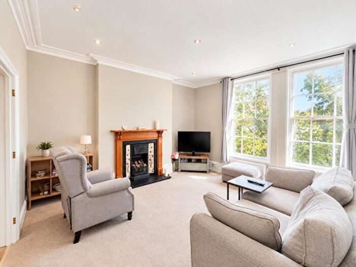 2 Bedroom Apartment To Rent In Gipsy Hill, Crystal Palace, London, SE19