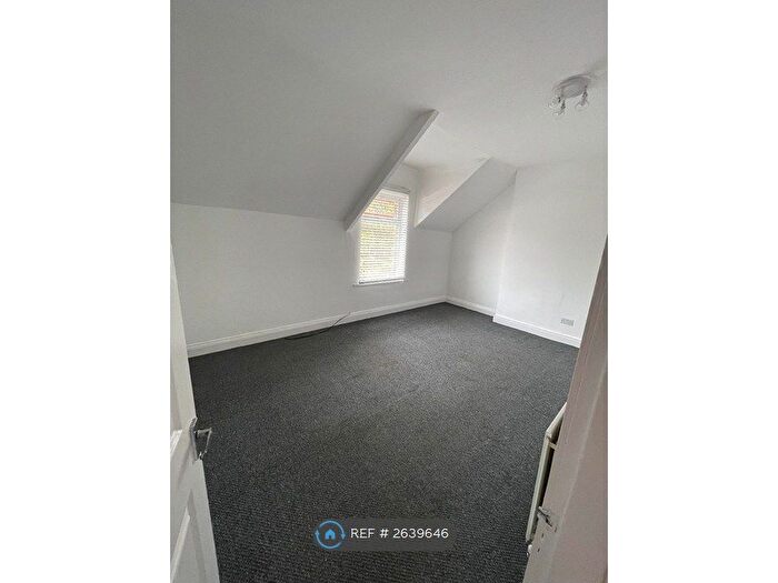 2 Bedroom End Of Terrace House To Rent In Southwick Road, Sunderland, SR5