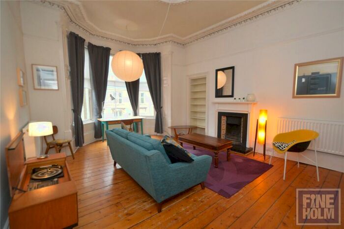 2 Bedroom Flat To Rent In Kenmure Street, Pollokshields, Glasgow, G41