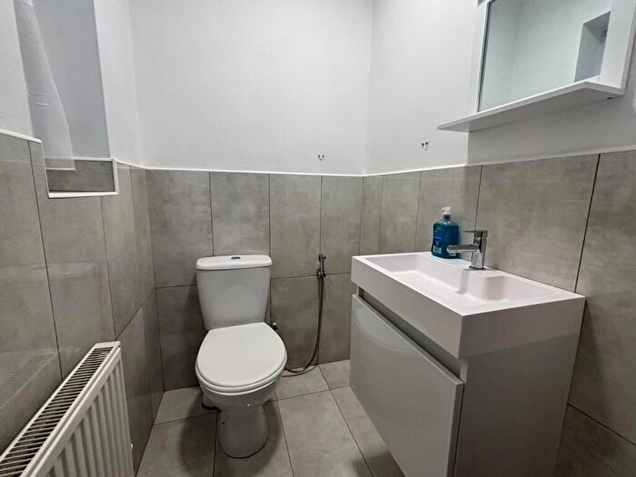 3 Bedroom Terraced House For Sale In Deer Close, Grange Park, Northampton, NN4