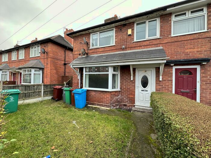 3 Bedroom Semi-Detached House To Rent In Lonsdale Road, Manchester, M19