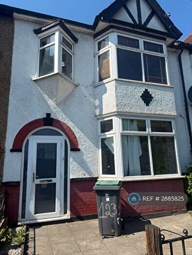 4 Bedroom Terraced House To Rent In Willoughby Lane, London, N17
