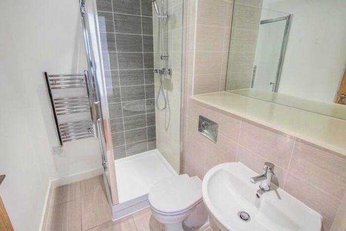2 Bedroom Flat For Sale In Completed Manchester Apartment, Manchester, M5