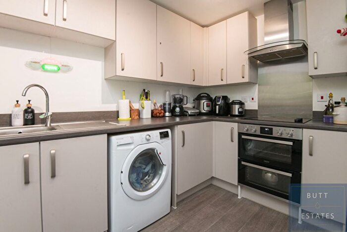 3 Bedroom Terraced House For Sale In Fortibus Road, Exeter, EX2