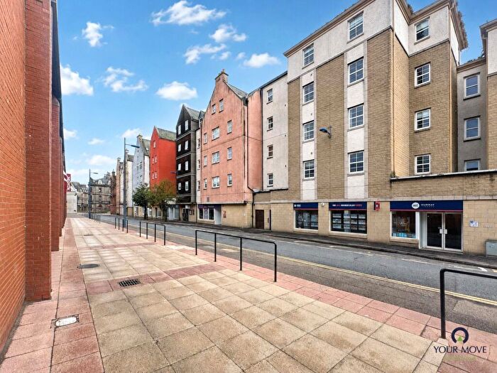 2 Bedroom Flat For Sale In Strothers Lane, Inverness, Highland, IV1