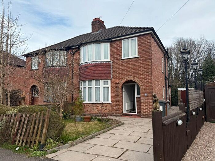 3 Bedroom Semi-Detached House To Rent In Jubilee Avenue, Crewe, CW2