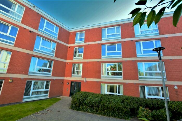 2 Bedroom Flat To Rent In Hanson Park, Dennistoun, Glasgow, G31