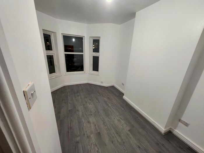1 Bedroom Flat To Rent In Stockingstone Road, Luton, LU2