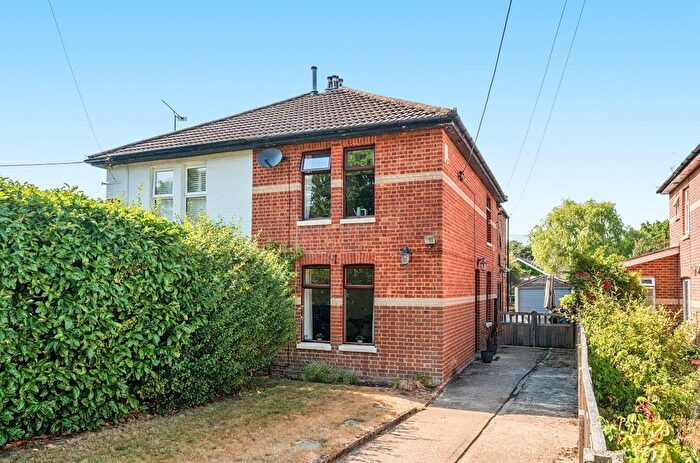 3 Bedroom Semi Detached House For Sale In Ringwood Road, St Ives, Ringwood, BH24