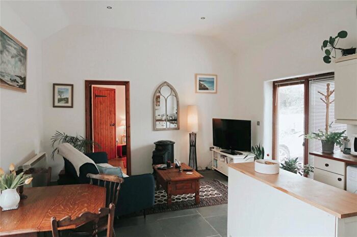 2 Bedroom Bungalow To Rent In Higher Crift, Lanlivery, Cornwall, PL30