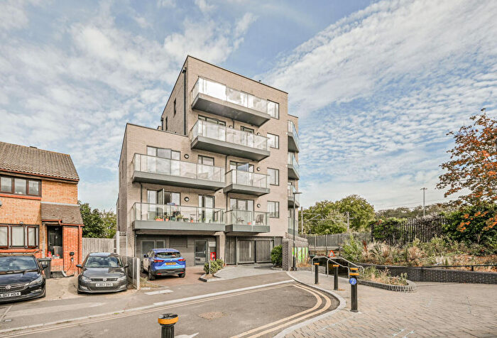1 Bedroom Flat For Sale In Orchid House, Park View Road, London, Greater London, , Tottenham, London, N17
