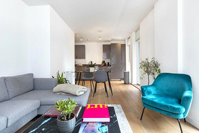 2 Bedroom Apartment To Rent In The Levers, Amelia Street, London, SE17