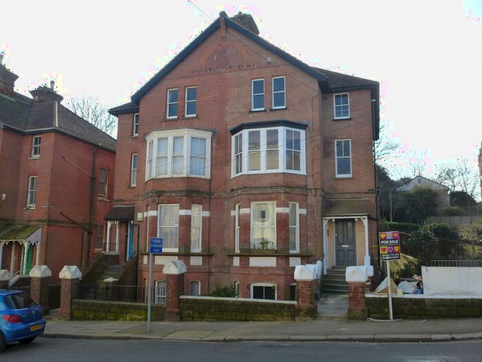 2 Bedroom Flat To Rent In Kenilworth Road, St. Leonards-On-Sea, TN38