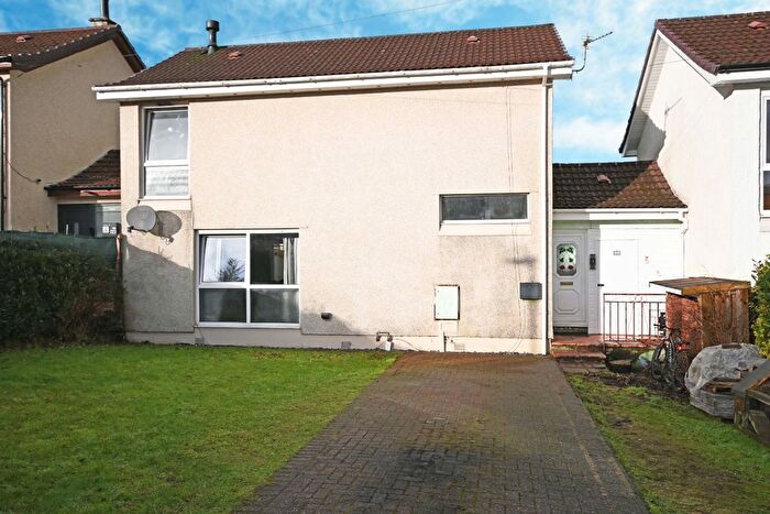 3 Bedroom Semi-Detached House For Sale In Sandhaven, Sandbank, Dunoon, Argyll And Bute, PA23