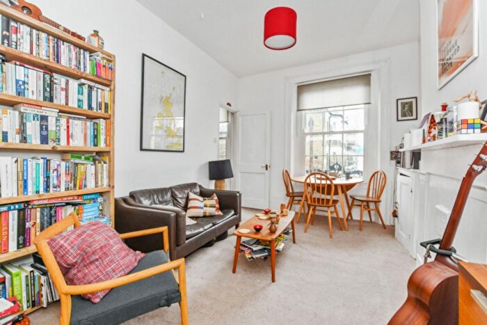 1 Bedroom Flat To Rent In St Peter's Street, Angel, N1