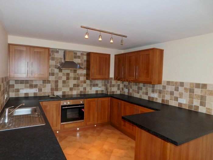 1 Bedroom Flat To Rent In Biscop House, Villiers Street, Sunderland, Tyne And Wear, SR1
