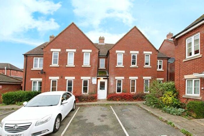 2 Bedroom Apartment To Rent In Blossom Court, Kettering, NN16
