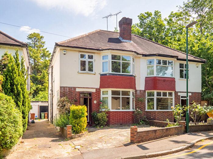 4 Bedroom House To Rent In Camden Gardens, Sutton, Surrey, SM1