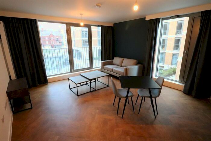 1 Bedroom Apartment To Rent In Broadside, Oldham Road, M4