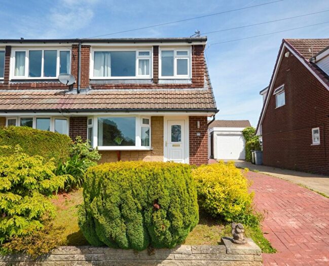 3 Bedroom Semi-Detached House To Rent In Mallard Crescent, Poynton, SK12
