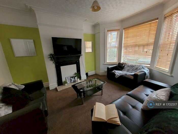 8 Bedroom Terraced House To Rent In King Richard Street, Coventry, CV2