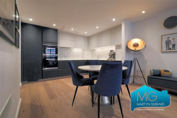 2 Bedroom Apartment For Sale In Maple Building, Highgate Road, Kentish Town, NW5