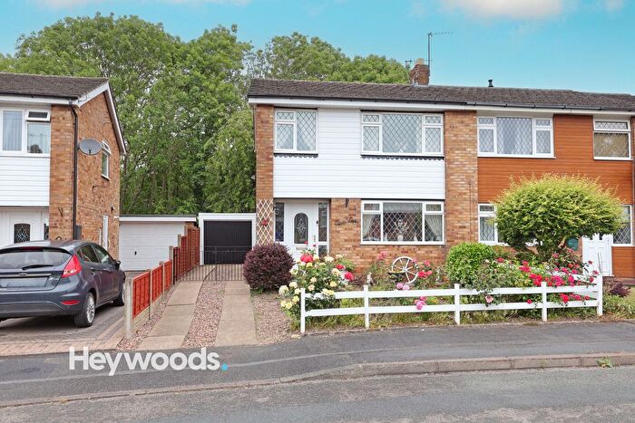 3 Bedroom Semi Detached House For Sale In Collingwood Grove, Hartshill, Stoke On Trent, ST4