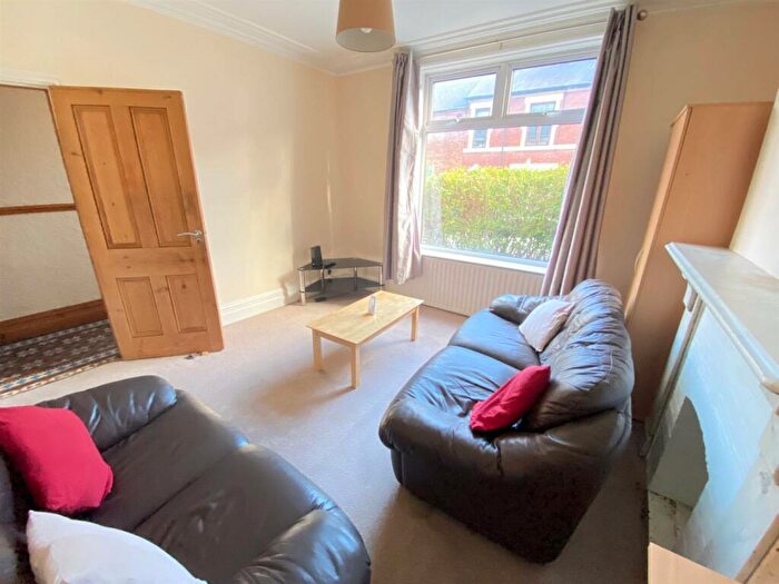 4 Bedroom Terraced House To Rent In Uttoxeter Old Road, Derby, DE1