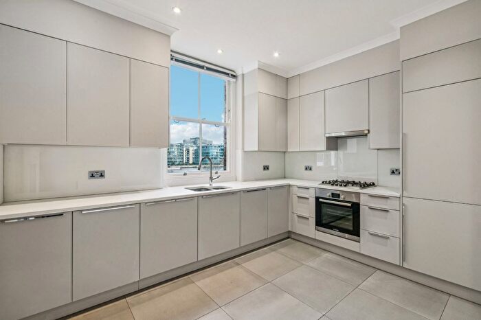 3 Bedroom Flat To Rent In Riverview Gardens, Barnes, SW13