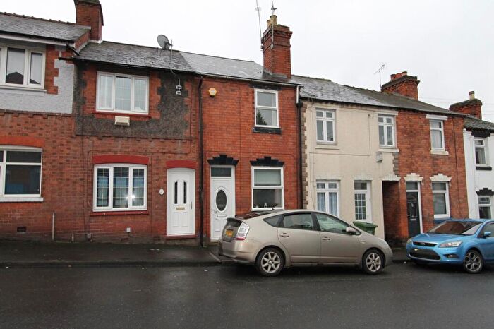 3 Bedroom Terraced House For Sale In Offmore Road, Kidderminster, DY10