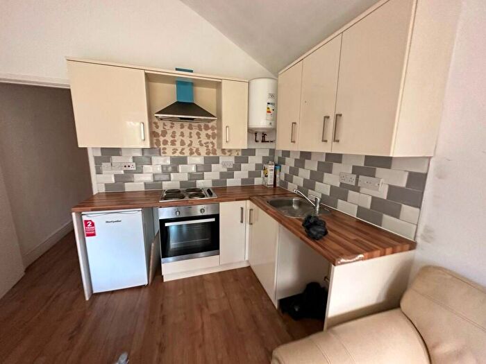 1 Bedroom Flat To Rent In Gillott Road, Birmingham, B16