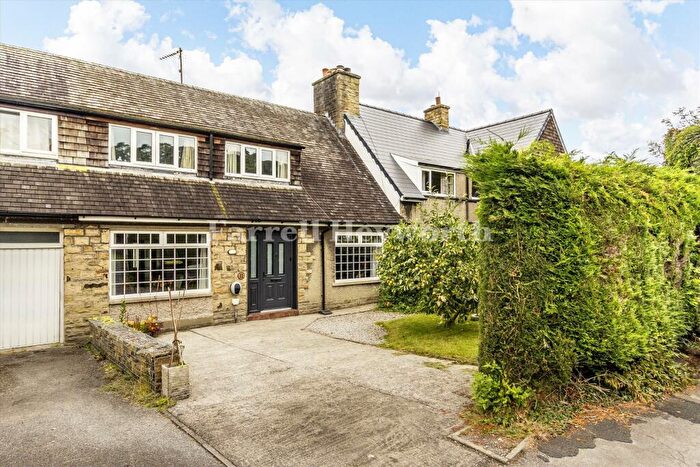 3 Bedroom House For Sale In Hornby Bank, Hornby, Lancaster, LA2
