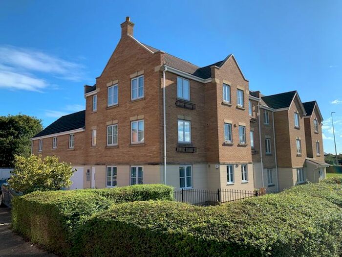 2 Bedroom Flat To Rent In Orchard Gate, Bradley Stoke, Bristol, BS32