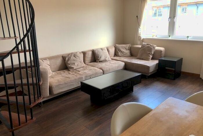 2 Bedroom Flat To Rent In Hardgate, City Centre, Aberdeen, AB10