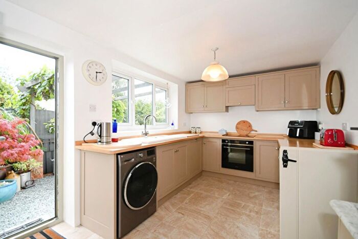 2 Bedroom End Terrace House For Sale In White Cottage, Old Road, Brampton, Chesterfield, S40